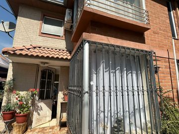 CASA EN VENTA EN ALTO QUILICURA,3D,2B