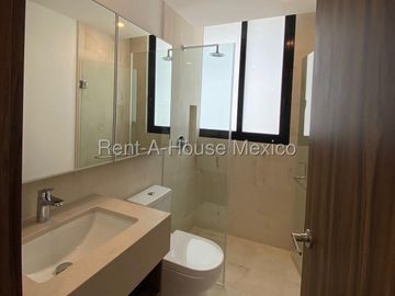 Juriquilla Santa Fe, en venta departamento tipo loft. FVR