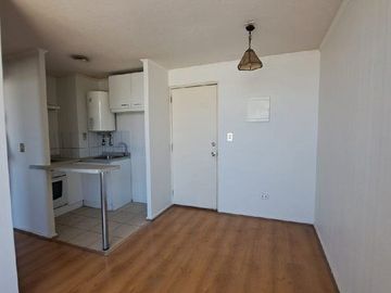 SE VENDE DEPARTAMENTO SAN PABLO 2966, 2 DORMITORIOS, 1 BAÑO, METRO QUINTA NORMAL.