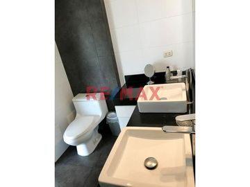 Se Vende Hermoso Duplex En La Molina