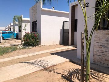 CASA EN VENTA EN ACACIA AMARILLA #32, Colonia Acacia Residencial, C.P. 83177