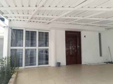 VENTA CASA RINCON DE CIUDAD JARDIN