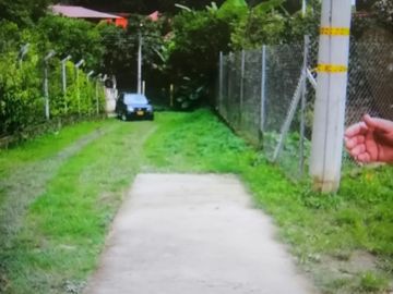 EXCELENTE FINCA VIA A LA MESA CUNDINAMARCA RENTABLE
