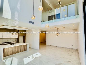 CASA EN VENTA  FRACC. ALTOZANO $5,520,000.