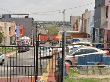 SK14-Casa en remate bancario en Lago Malar 80, Cantaros III, Lomas de Guadalupe, 54416 Cdad. Nicolás Romero, Méx.