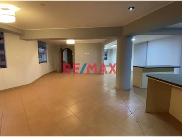 Venta De Departamento En Las Lomas De La Molina