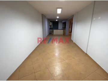 Venta De Departamento En Las Lomas De La Molina