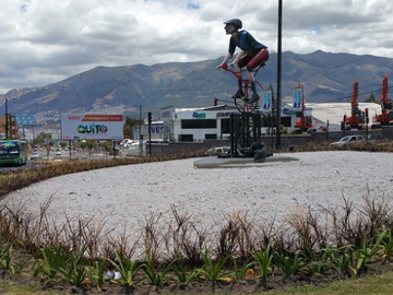 VENTA TERRENO QUITO