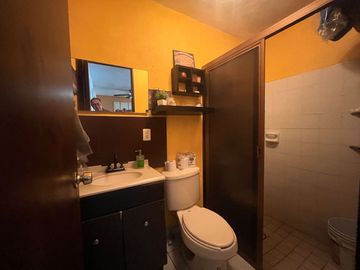 VENDO CASA EN PUERTO VALLARTA, COL. VALLE DORADO, NAYARIT