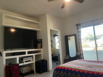VENDO CASA EN PUERTO VALLARTA, COL. VALLE DORADO, NAYARIT