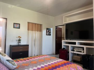 VENDO CASA EN PUERTO VALLARTA, COL. VALLE DORADO, NAYARIT