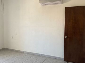 VENDO CASA EN PUERTO VALLARTA, COL. VALLE DORADO, NAYARIT