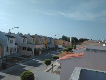 ¡OPORTUNIDAD ÚNICA! VENTA DE CASA EN FINCA LOS LIRIOS, LAS FINCAS RESIDENCIAL, POZA RICA