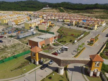 ¡OPORTUNIDAD ÚNICA! VENTA DE CASA EN FINCA LOS LIRIOS, LAS FINCAS RESIDENCIAL, POZA RICA