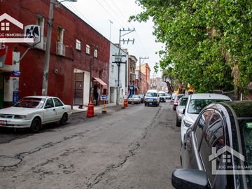 CASA UBICADA EN EL CENTRO DE PACHUCA, BARRIO SAN CLEMENTE PARTE ALTA.