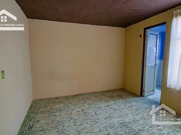 CASA UBICADA EN EL CENTRO DE PACHUCA, BARRIO SAN CLEMENTE PARTE ALTA.