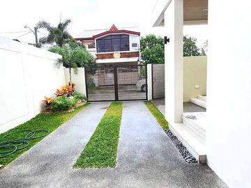 3 Storey House and Lot for sale in Filinvest 2 Batasan Hills near Commonwealth Quezon City