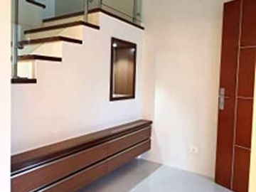 3 Storey House and Lot for sale in Filinvest 2 Batasan Hills near Commonwealth Quezon City
