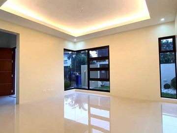 3 Storey House and Lot for sale in Filinvest 2 Batasan Hills near Commonwealth Quezon City
