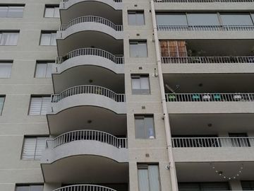 DEPTO 2D 2B CON EST Y BD, SECTOR RESIDENCIAL, CAMINO LOS INGLES VALPO EN $105.990.000