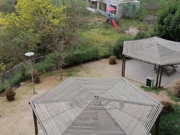DEPTO 2D 2B CON EST Y BD, SECTOR RESIDENCIAL, CAMINO LOS INGLES VALPO EN $105.990.000