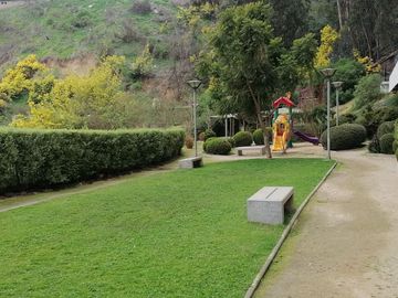 DEPTO 2D 2B CON EST Y BD, SECTOR RESIDENCIAL, CAMINO LOS INGLES VALPO EN $105.990.000