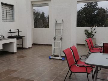 DEPTO 2D 2B CON EST Y BD, SECTOR RESIDENCIAL, CAMINO LOS INGLES VALPO EN $105.990.000