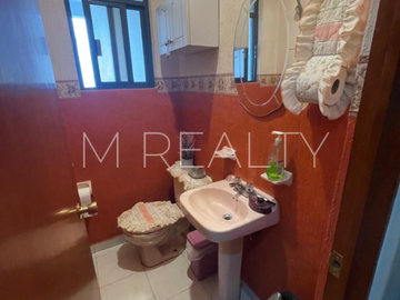 Casa en venta en Lomas de Valle Dorado