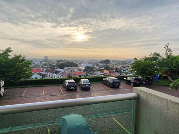 ¡Vendo! Departamento La Vista Towers 2 Dormitorios, Cerca City Mall La Rotonda