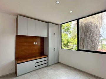 CASA EN ZONA DORADA - VISTA HERMOSA, CUERNAVACA