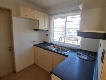 SE VENDE CASA CON EXCELENTE UBICACION COMERCIAL