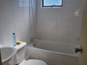 SE VENDE CASA CON EXCELENTE UBICACION COMERCIAL
