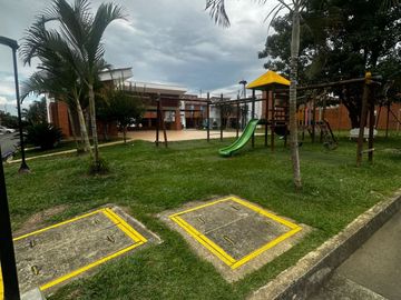 VENTA DE CAS EN CONDOMINIO EL PINO, JAMUNDI (VALLE)