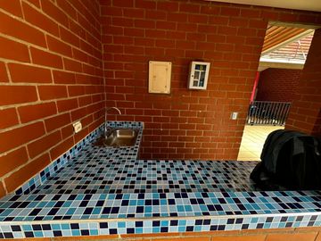 VENTA DE CAS EN CONDOMINIO EL PINO, JAMUNDI (VALLE)