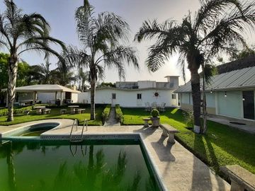 QUINTA EN VENTA EN CADEREYTA JIMENEZ NUEVO LEON, ZONA FRACC PRIVADO REAL DE PALMAS, TERR 2300 m2, A 10 MINUTOS DE AV ELOY CAVAZOS Y C JUAREZ SAN MATEO