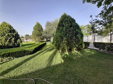 QUINTA EN VENTA EN CADEREYTA JIMENEZ NUEVO LEON, ZONA FRACC PRIVADO REAL DE PALMAS, TERR 2300 m2, A 10 MINUTOS DE AV ELOY CAVAZOS Y C JUAREZ SAN MATEO