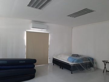 QUINTA EN VENTA EN CADEREYTA JIMENEZ NUEVO LEON, ZONA FRACC PRIVADO REAL DE PALMAS, TERR 2300 m2, A 10 MINUTOS DE AV ELOY CAVAZOS Y C JUAREZ SAN MATEO