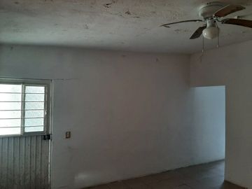 QUINTA EN VENTA EN CADEREYTA JIMENEZ NUEVO LEON, ZONA FRACC PRIVADO REAL DE PALMAS, TERR 2300 m2, A 10 MINUTOS DE AV ELOY CAVAZOS Y C JUAREZ SAN MATEO
