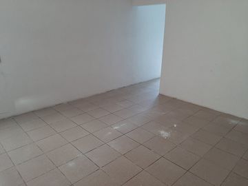 QUINTA EN VENTA EN CADEREYTA JIMENEZ NUEVO LEON, ZONA FRACC PRIVADO REAL DE PALMAS, TERR 2300 m2, A 10 MINUTOS DE AV ELOY CAVAZOS Y C JUAREZ SAN MATEO