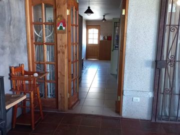 Se vende casa , 200 M2 , en condominio Laguna del Sol, Padre Hurtado