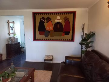 Se vende casa , 200 M2 , en condominio Laguna del Sol, Padre Hurtado