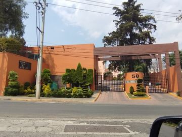 Hermosa casa en Lomas Granjas de Guadalupe junto a Bosques del Lago