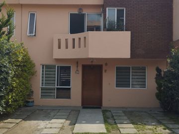 Hermosa casa en Lomas Granjas de Guadalupe junto a Bosques del Lago