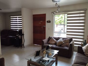Hermosa casa en Lomas Granjas de Guadalupe junto a Bosques del Lago