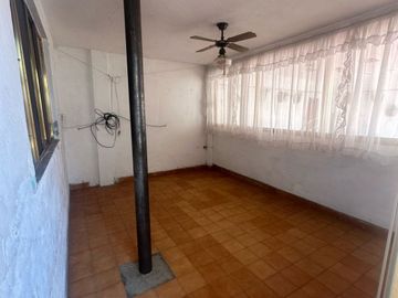 VENTA HERMOSA CASA EN XOCHIMILCO, STA CRUZ ALCALPIXCA, CDMX