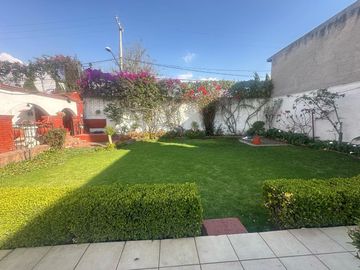 VENTA HERMOSA CASA EN XOCHIMILCO, STA CRUZ ALCALPIXCA, CDMX