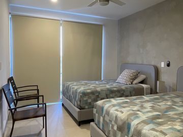 VIVE EL LUJO EN PLAYA DEL CARMEN Y GENERA INGRESOS POR RENTAS VACACIONALES A UNAS CUADRAS DE LA PLAYA