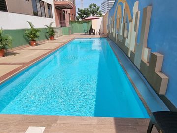 Vendo Departamento 2 Dormitorios Urbanización San Sebastián frente CC El Dorado
