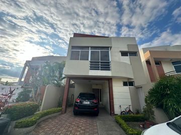 VENTA CASA, BELOHORIZONTE, VIA A LA COSTA