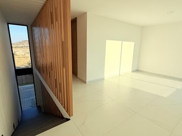 CASA SEMINUEVA EN VENTA EN PARQUE VERACRUZ LOMAS DE ANGELÓPOLIS PUEBLA CHOLULA